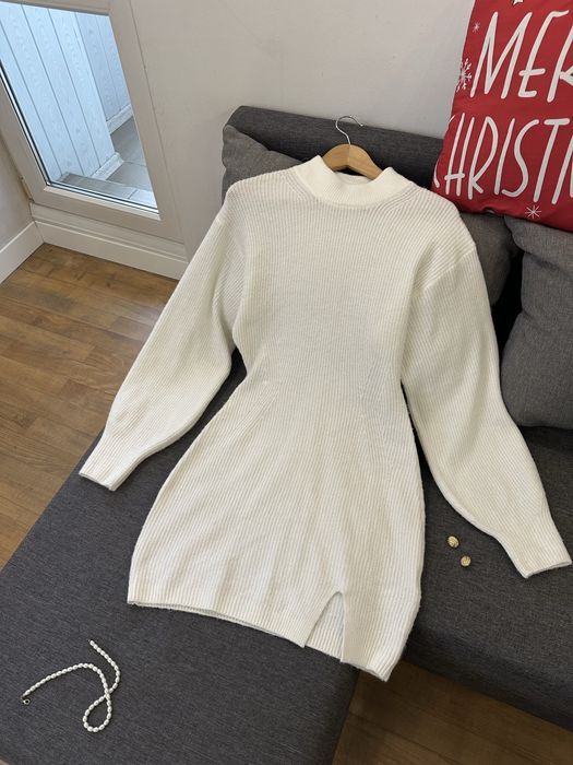 Молочний вʼязаний светр - плаття H&M шерсть