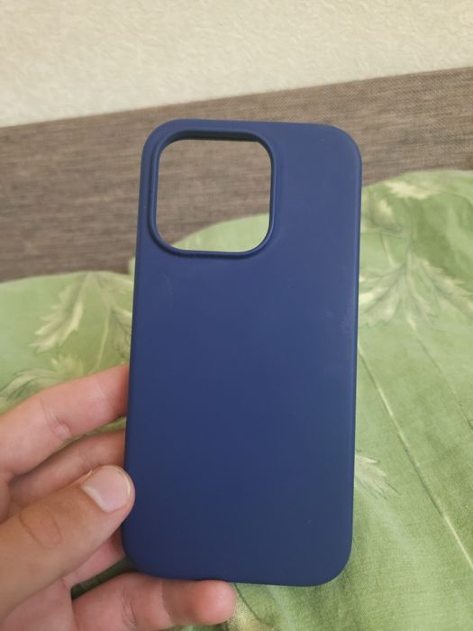 Якісний чохол на iphone 15 pro б/в