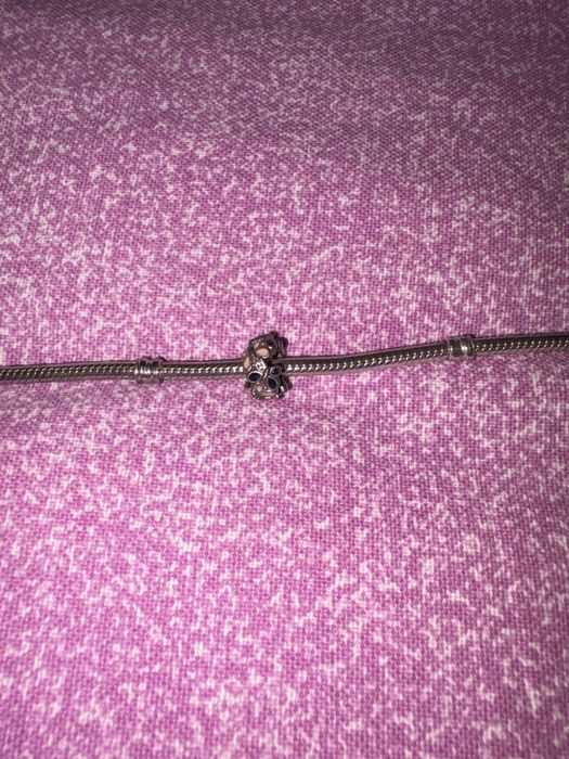 Pulseira pandora com conta