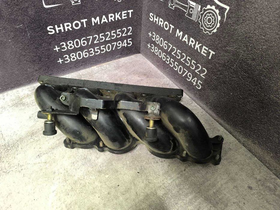 Впускний колектор VAG Skoda Audi VW Seat 1.8 20V AGN 1996-2010