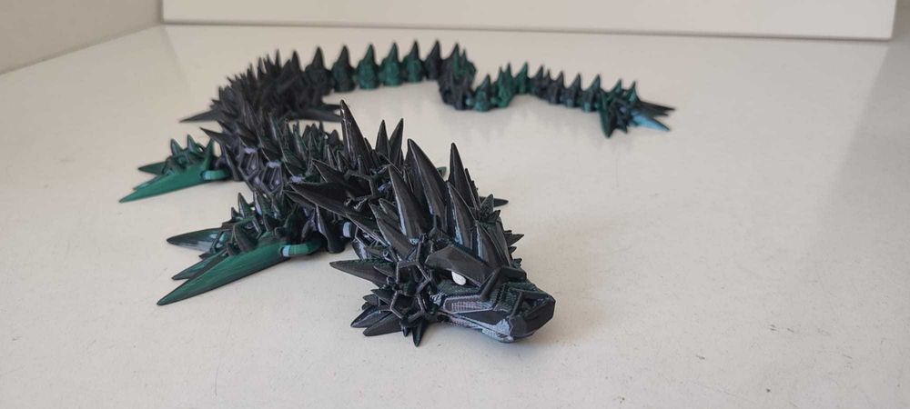 Dragão Preto e Verde Articulado