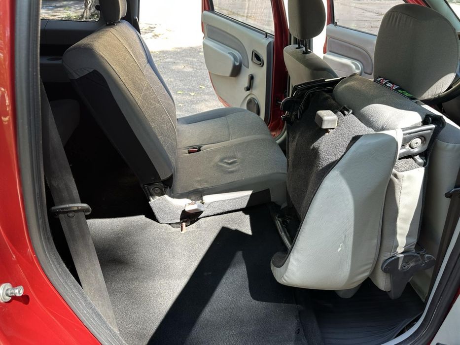 Продам Dacia Logan MCV 2008