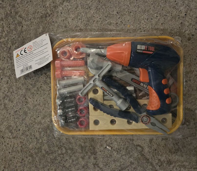 Zestaw narzędzi Deluxe Tool Set dla dzieci