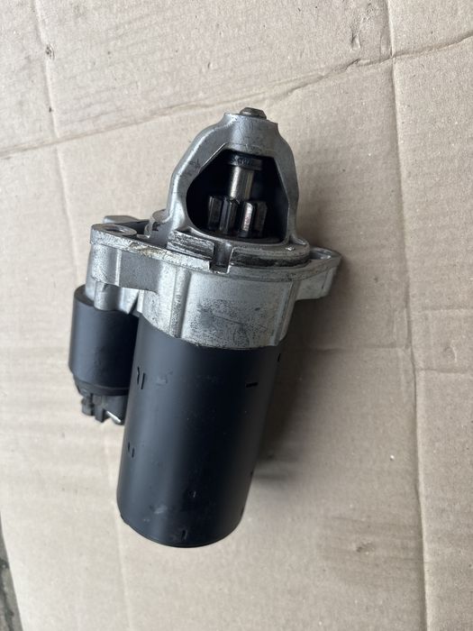 Стартер BMW 5 E60 E61 2003-2010 520i 525i 530i 0001108157 BOSCH 1005821788