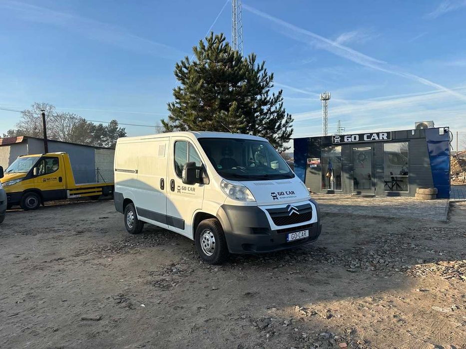 Go Car wynajem aut dostawczych osobowych autolawet wypożyczalnia busów