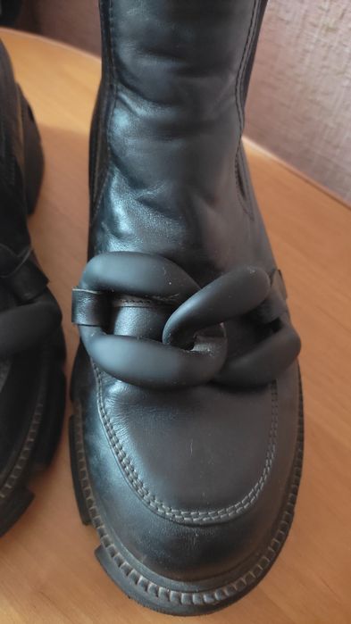 Демисезонные ботинки стильные