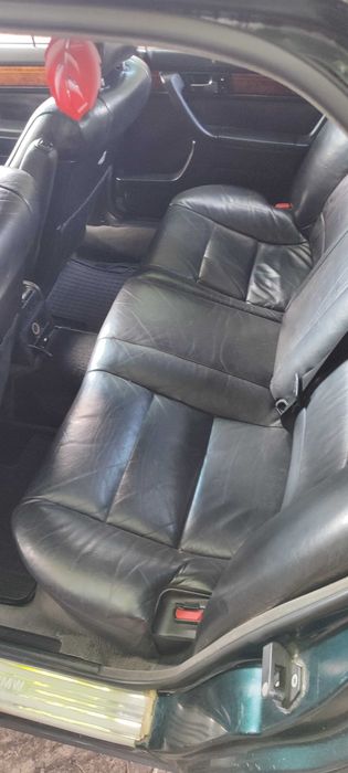 продам автомобили бмв   е 32  3 штуки