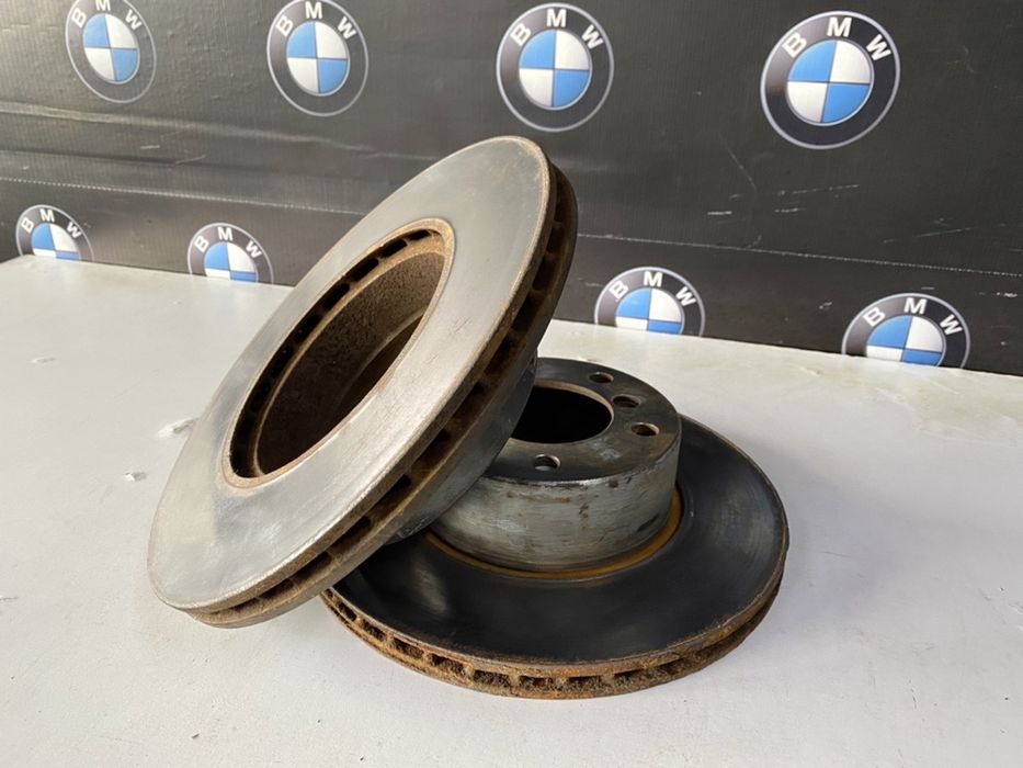 Передние Тормозные Диски BMW E39 29,6 см  Тормозні Передні БМВ Е39