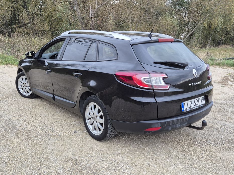 Renault Megane 1.6 16v 110KM benzyna kombi 2009r