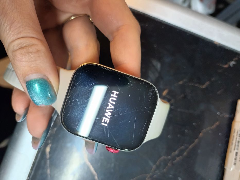 Huawei watch Fit 3 srebrny