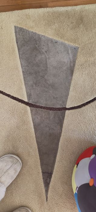 Carpete escritório 100% lã.  Também dá para mesa de jantar