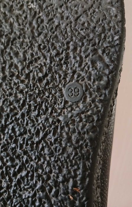 Туфли, мокасины, кеды женские кожаные.