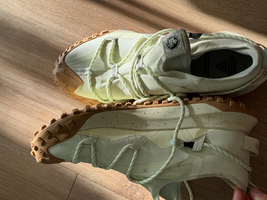 Кросівки чоловічі Nike Acg Mountain Fly Low Gtx Se Beige