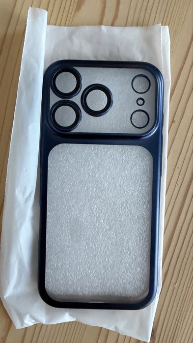 Etui iphone 17pro 5 za 60zł