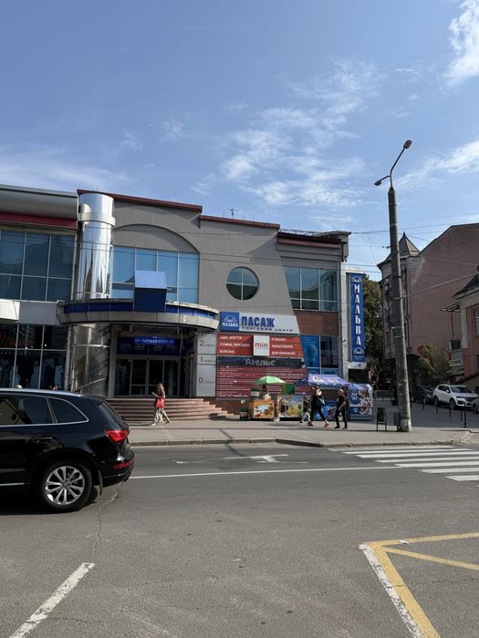 Оренда приміщень в торговому центрі