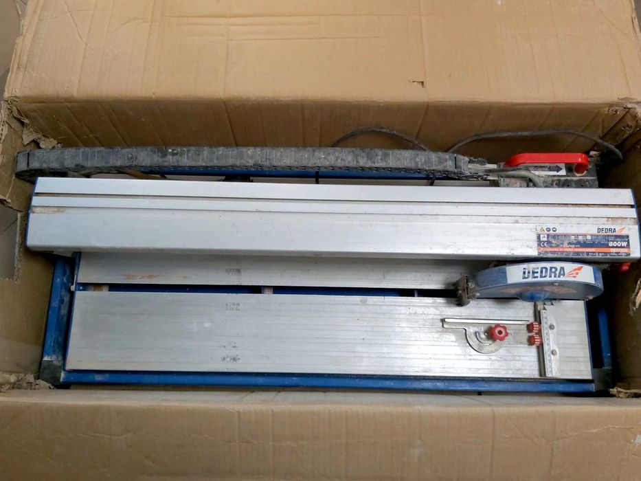 Przecinarka wodna do glazury DEDRA DED7828, 800W + opakowanie
