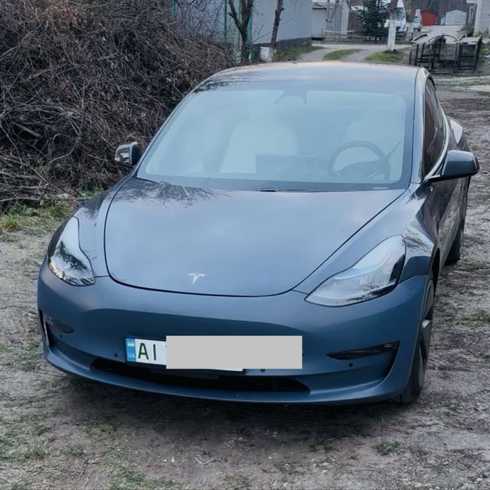 Tesla model 3 SR+ 2021 рік