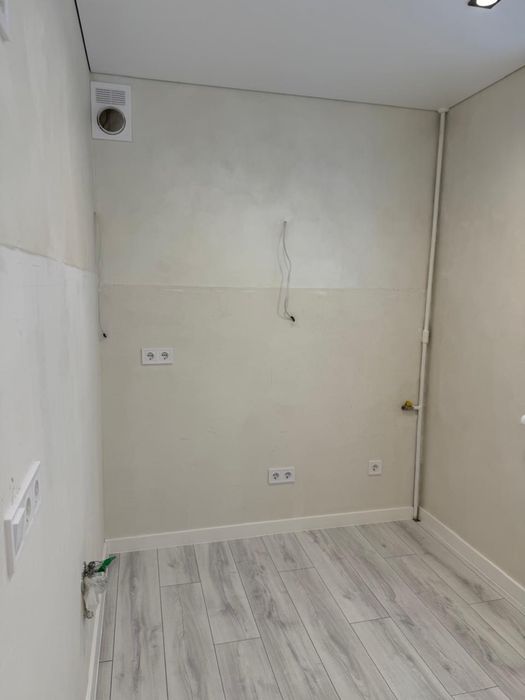 Продам двух комнатную на салтовке