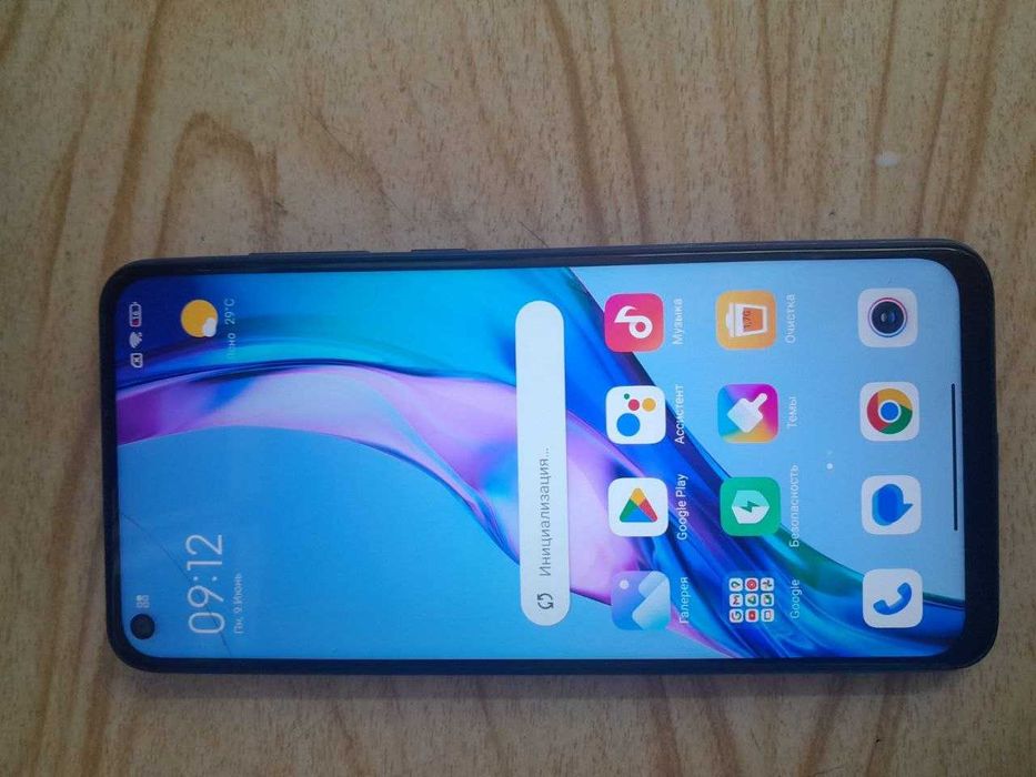 Продам телефон Redmi note 9 на 64гб