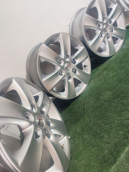 Felgi aluminiowe MAC 6x139 ET 50 7J 16 "