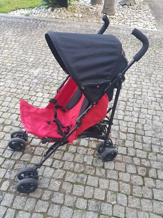 Carrinho de passeio para criança da Pré Natal