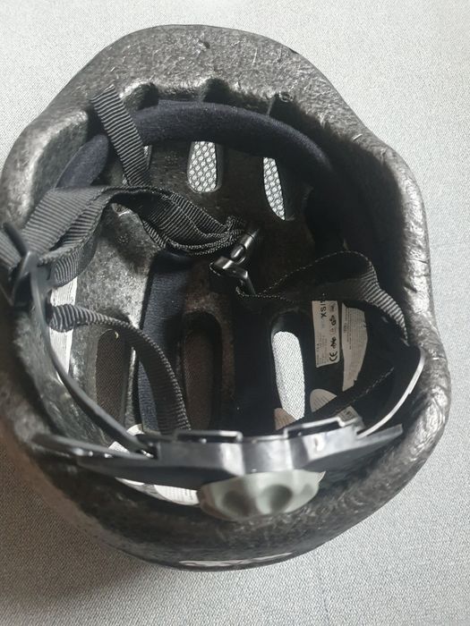 Kask dziecięcy sprzedam