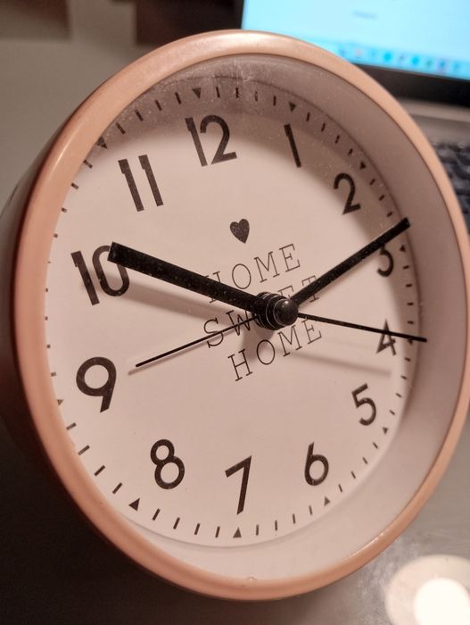Relógio despertador NOVO!!	MARCA: Hôma