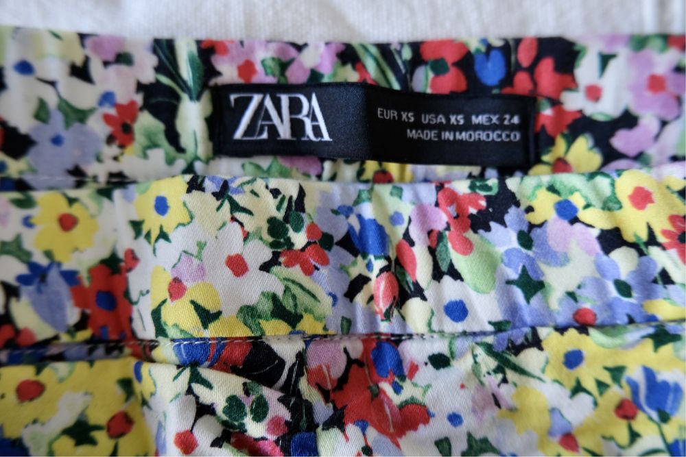Saia flores Zara XS
