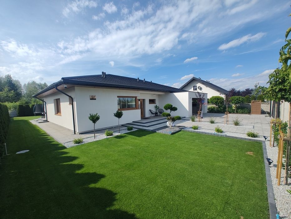DOM 140m2 + garaż 36m2 Bełchatów - Nowy Świat (z wyposażeniem)