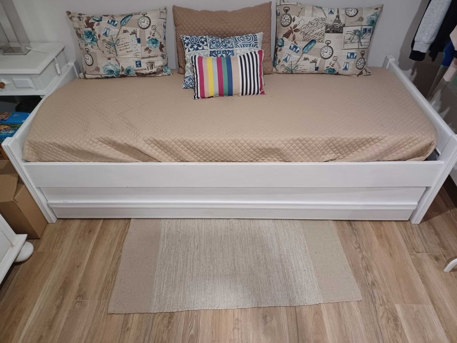 Cama de solteiro com colchão