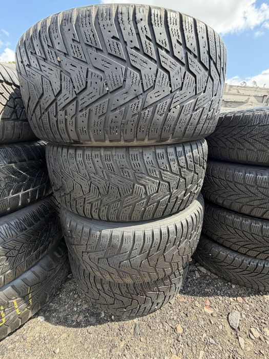 Гума зима  hankook 225/50 R17 2022
