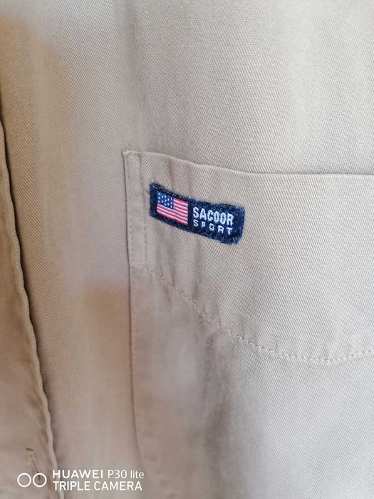 Camisa de qualidade em ótimo estado XL