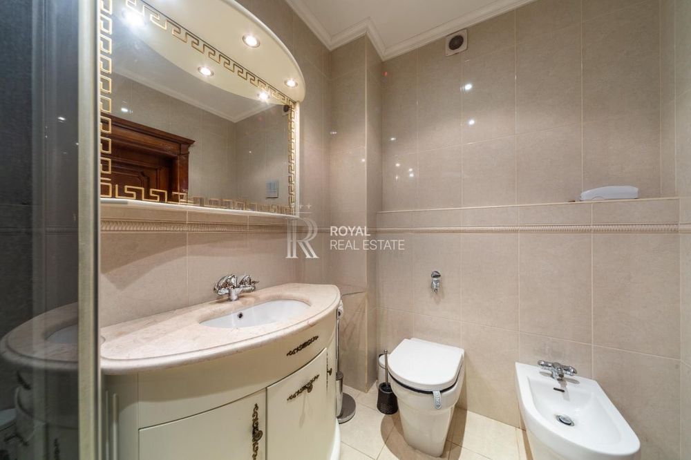 Оренда Квартира 3к 140м2 Центр Балкон Гардероб Укриття Метро