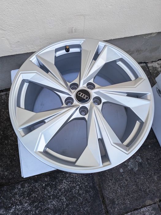 Felgi 19cali 5x112, Audi a3, s3, rs3, stan jak nowe