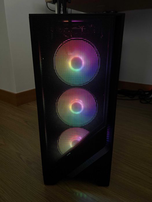 COMPUTADOR - Xeon E5 2680 v4 + RX 6500 XT