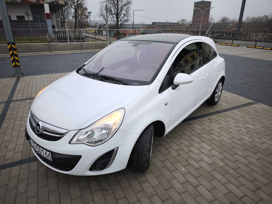 Opel corsa D 1.3 CDTi biały po lifcie