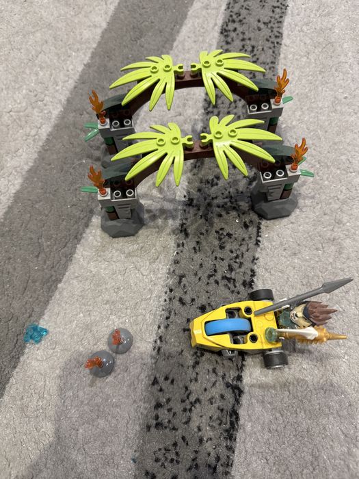 Lego Chima - 70104 Bramy Dżungli Lennox (99% KOMPLET)