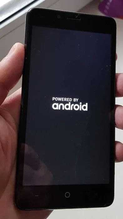 Смартфон Ergo B501 Maximum