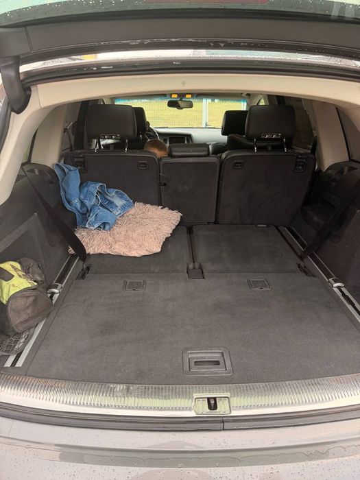 Срочно Продам audi Q7 3.0