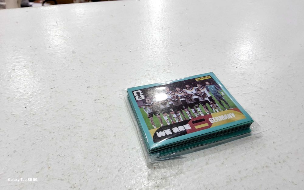 Vendo lote de cromos replicas nao oficiais