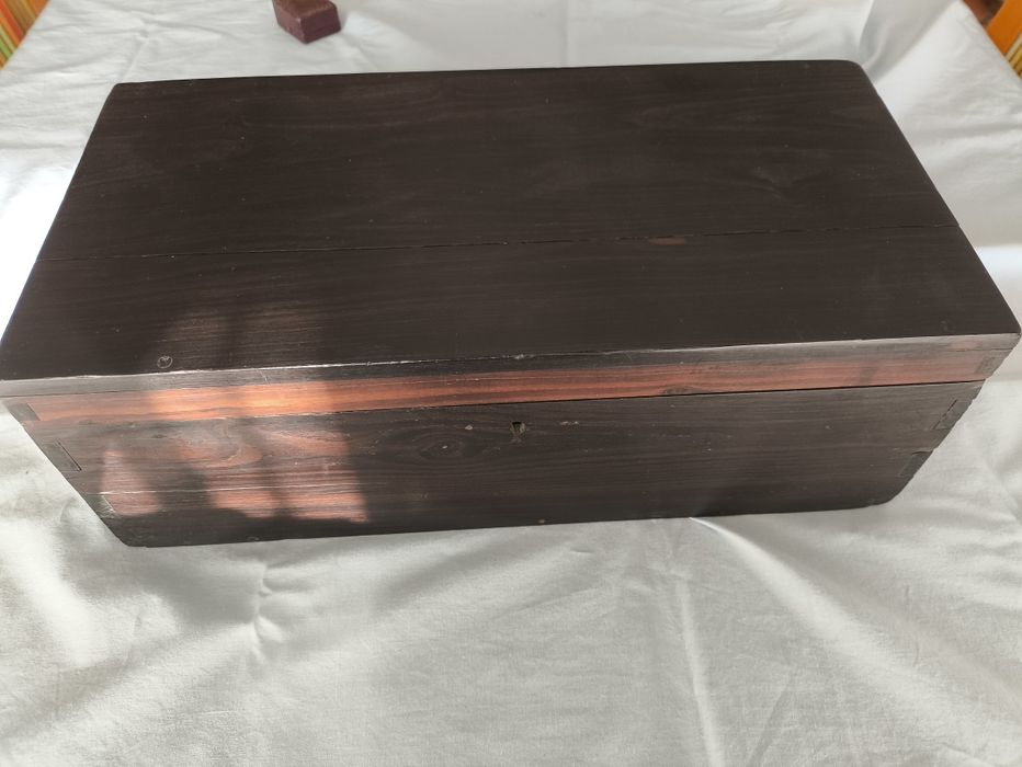 Caixa em Pau Santo séc 19