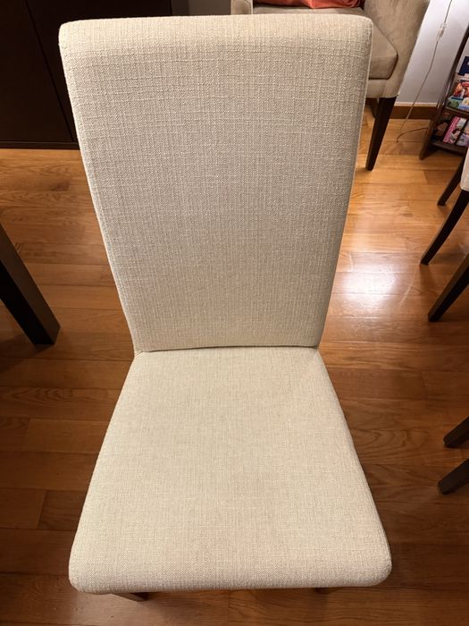 Cadeiras em tecido beje (x6)