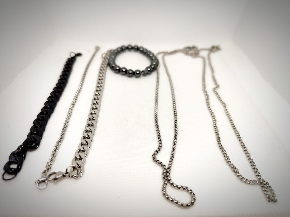 Conjunto de 6 Acessórios Masculinos/Unissexo: Colares e Pulseiras