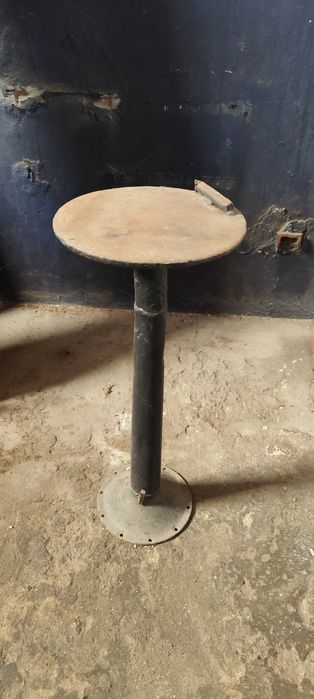 Pequena bancada de Ferro