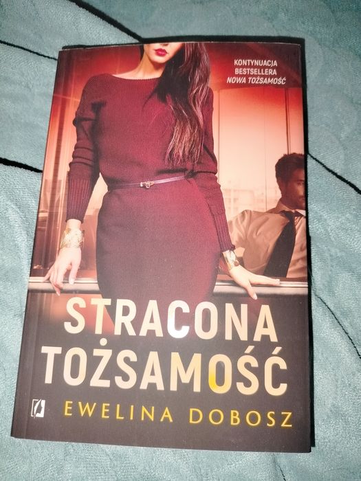Książka romans Stracona tożsamość Ewelina Dobosz