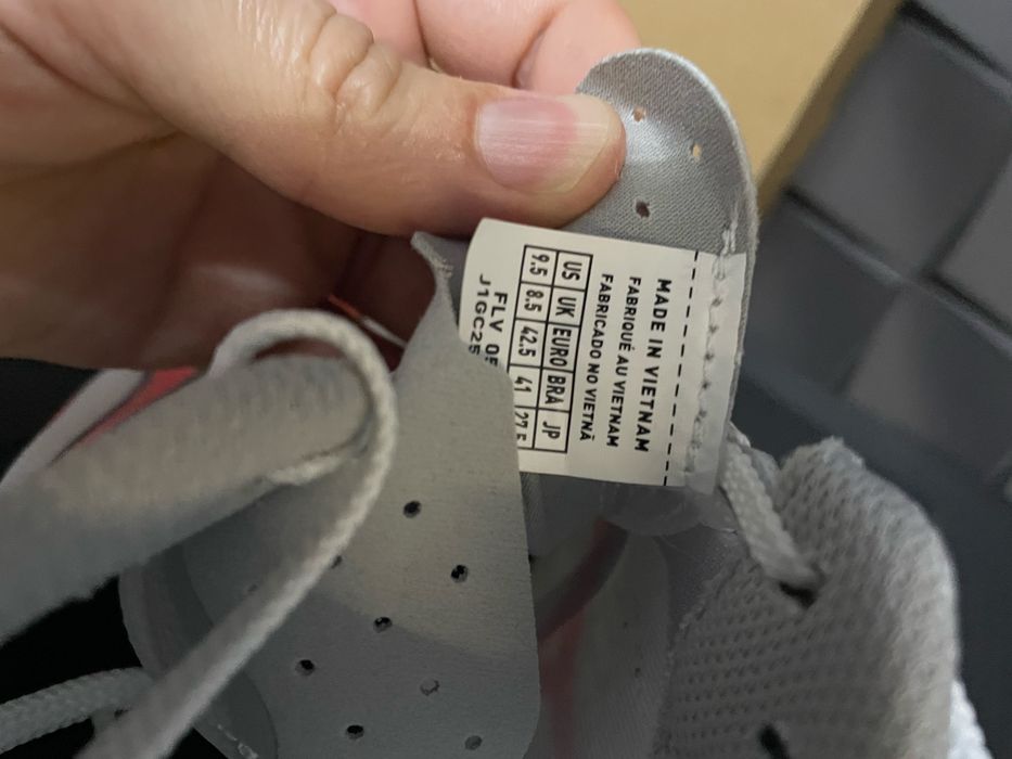 Mizuno Wave Rebellion Flash 3