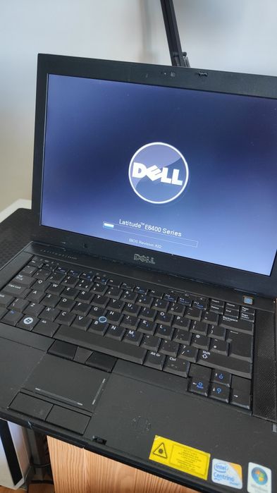 Laptop Dell używany