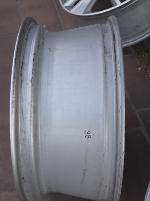 Felgi aluminiowe SKODA 5x100 ET46 R17