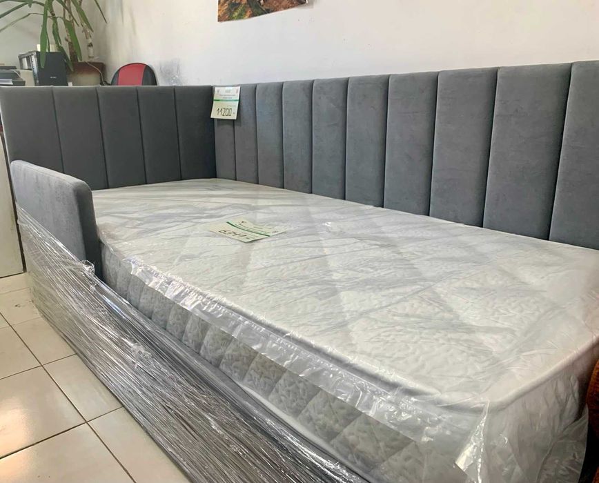 Ліжко з матраcом, або ортопед основою "ПЕРЛИНА" в наявності зі складу