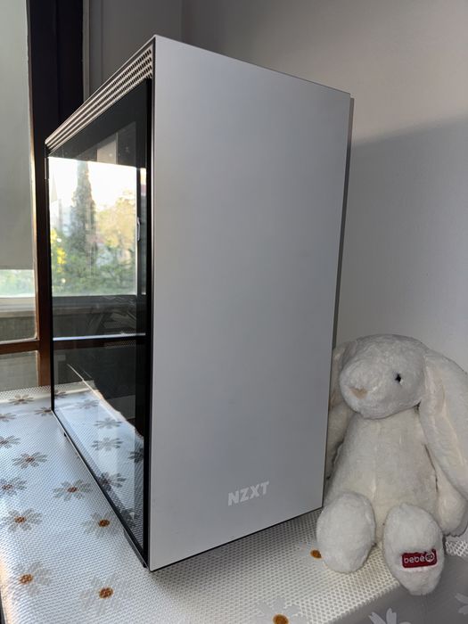 PC Gaming / High-End